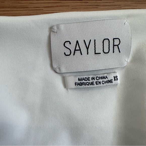 Saylor Tory Silver Short Sleeve Silver Sequin Mini Dress XSmall NWT - Picture 15 of 16